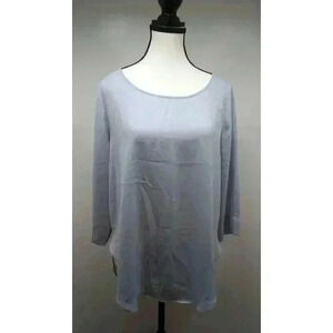 Daily Look Light Gray High-Low Hem Blouse with Back Zipper - Size L